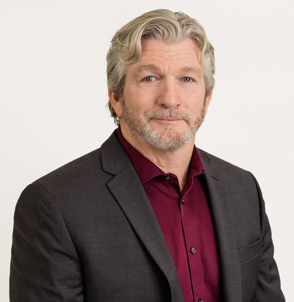 Military Friendly REALTOR Robert Ellis Military Town Advisor