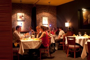 Best Restaurants in Virginia Beach for Date Night | Military Town Advisor